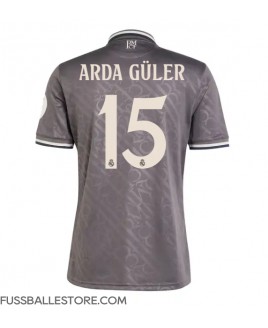 Günstige Real Madrid Arda Guler #15 3rd trikot 2024-25 Kurzarm